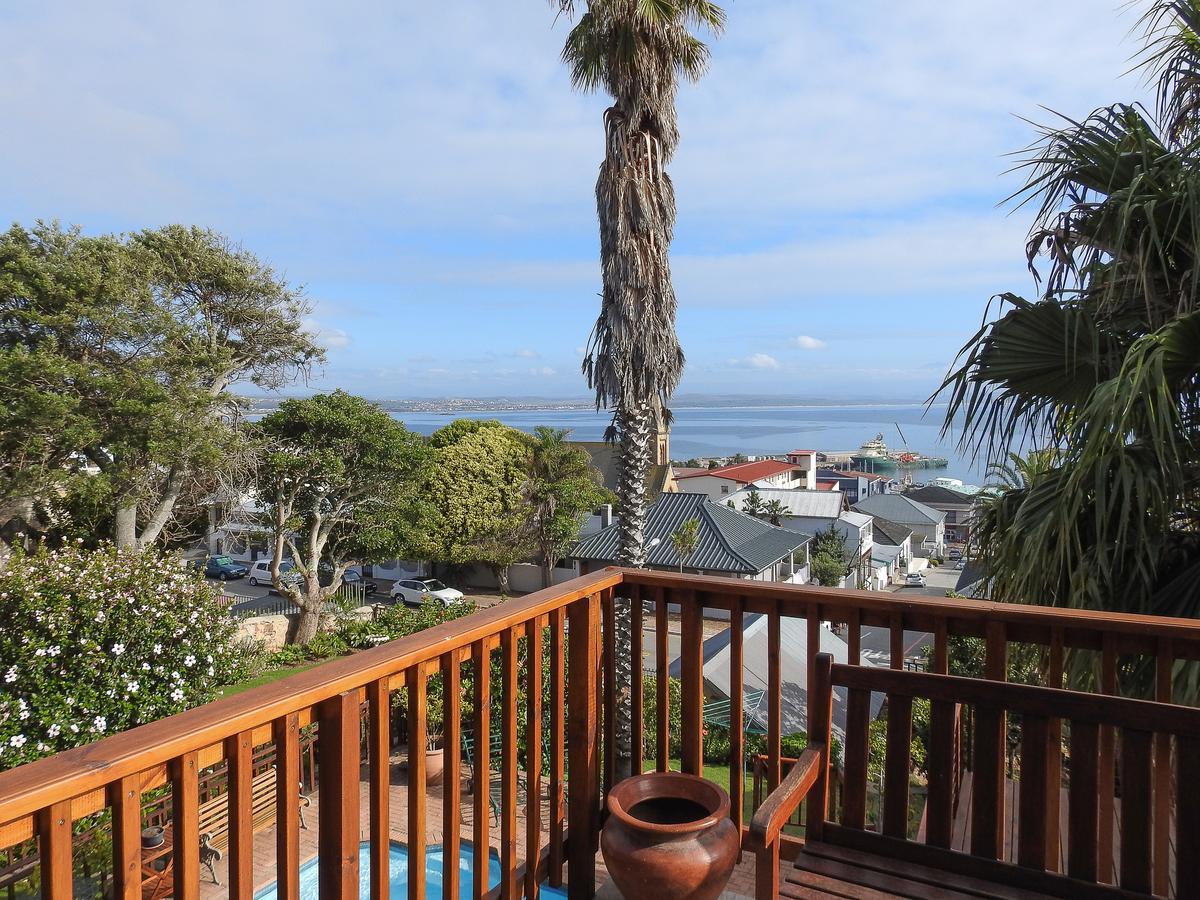 Hotel New Stone Manor à Mossel Bay Extérieur photo